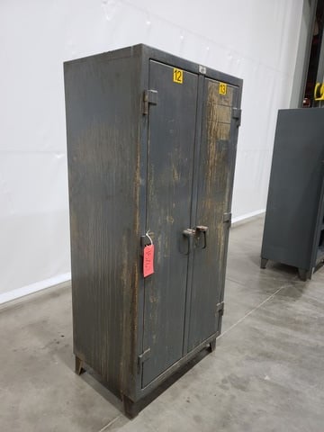 Stronghold, 36" x 24" x 78" heavy duty tool cabinet, 12 gauge construction - Image 3