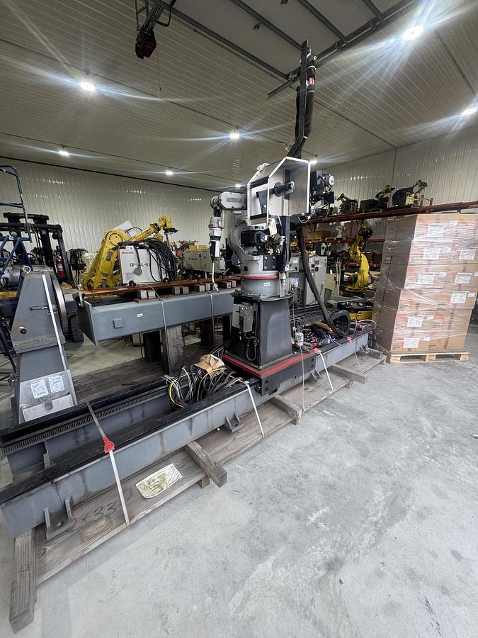 Motoman #EA1900N, mig welding cell with trunnion & 7th Axis RTU, 2008 - Image 2