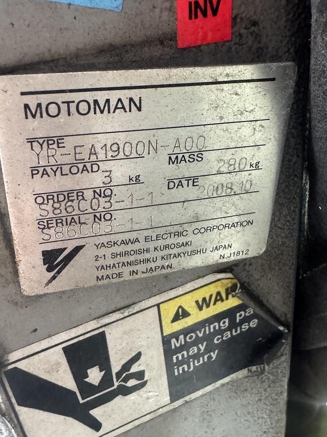 Motoman #EA1900N, mig welding cell with trunnion & 7th Axis RTU, 2008 - Image 7