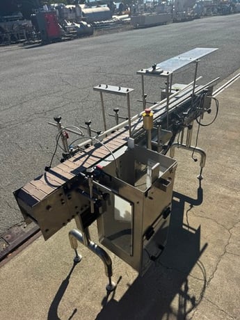 6" wide x 6.5' long, Stainless Steel conveyor, plastic belt, air reject - Image 4