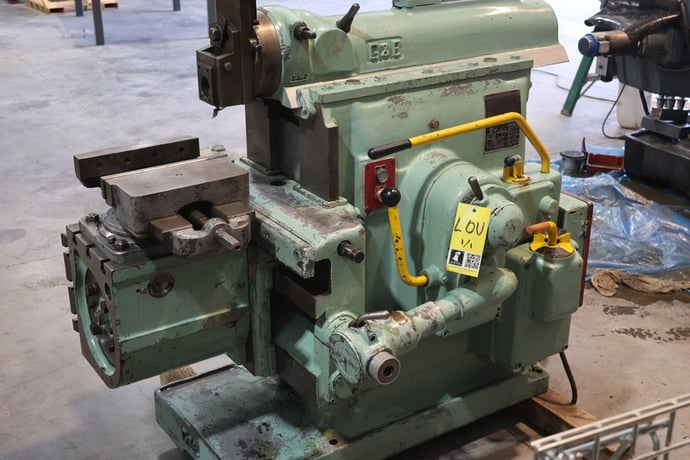 16" Gould & Eberhardt #16, plain tool room universal shaper, 16" stroke, 10-120 SPM - Image 1