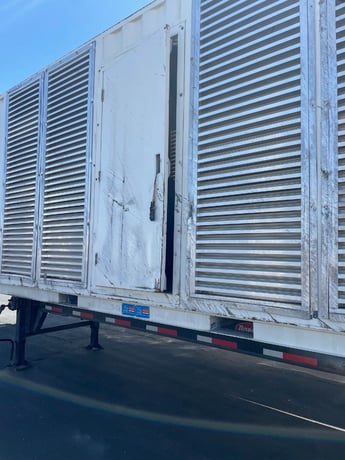 1250 KW Powersecure #573RSL5293, Diesel Mobile Generator, 277/480 Volts, low hours - Image 3