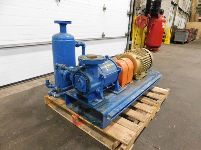 Nash #GL-45/7, liquid ring vacuum pump, pump skid with 15 HP motor & control cabinet, 480 V., 2006 - Image 2