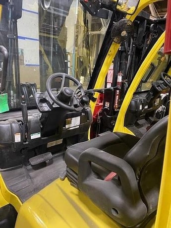 12000 lb. Hyster #S120FT-PRS, LPG forklift with Bolzoni ARF-84-1060PE 60" roll clamp, 2018 - Image 3