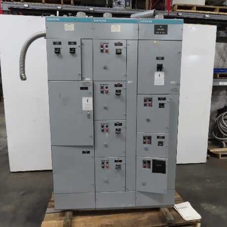 Siemens, Marq, Motor Control Center, 480 Volts, 3-Phase, 3W, 60HZ, (7 Buckets) - Image 1