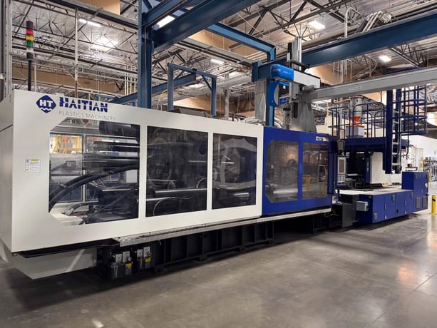899 Ton, 95.98 oz., Haitian #MA8000II-6800, horizontal plastic injection molder, 39.37" x 39.37" tie bar - Image 1