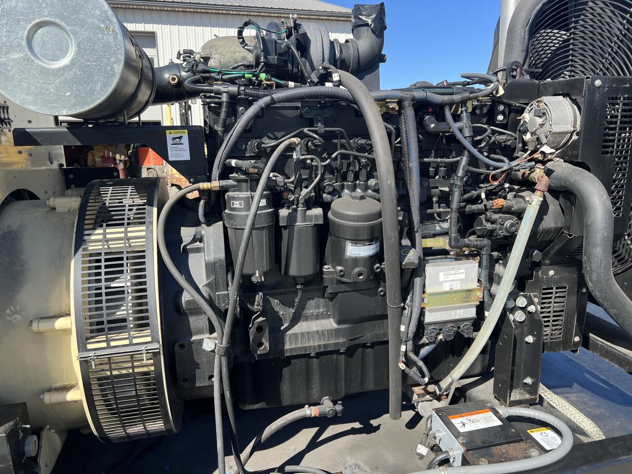 250 KW Kohler #6090HF485, diesel generator w/base fuel tank, 277/480 Volts, Tier 3, 4 hours, 2009 - Image 7