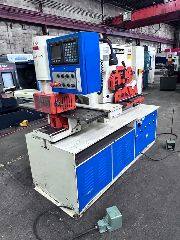 6" x 6" x 1/3" Fabmaster #IWNC-110SD, CNC hydraulic ironworker, 110 ton, dual foot pedals, 2011 - Image 2