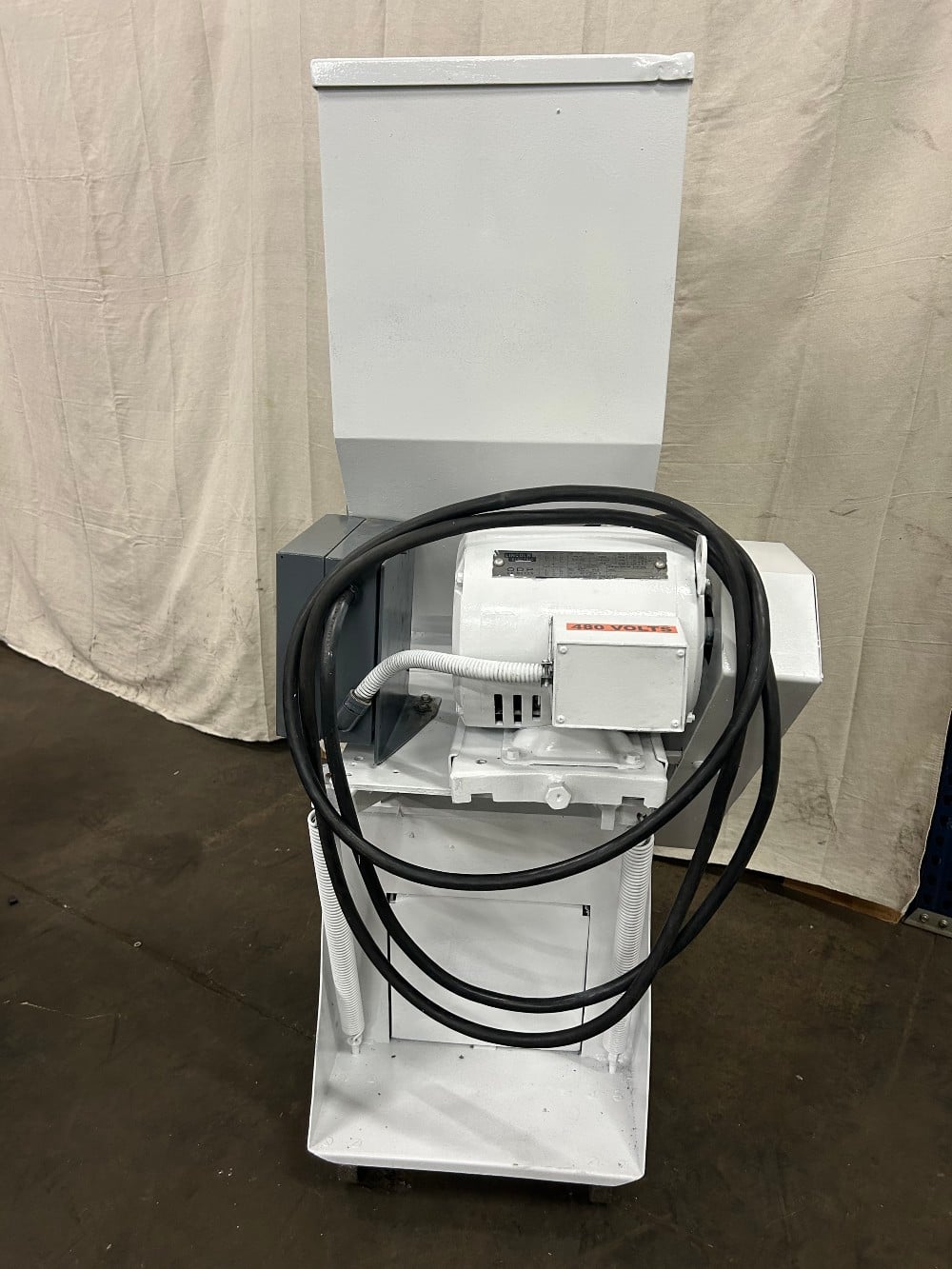12" x 10" Nelmor #G1012P1, 7.5 HP Plastic Grinder, Reconditioned - Image 6