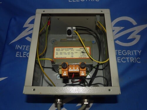250/610 VA, Block B-0008008, block, 50/60 Hz, 1 yr warranty - Image 7