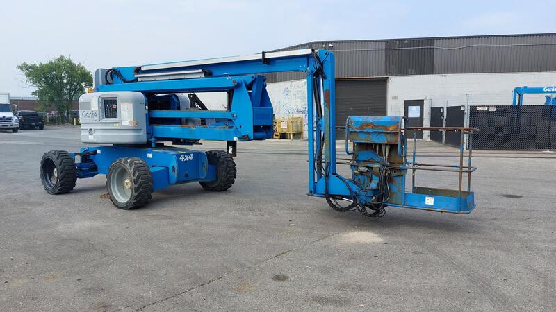 500 lb. Genie #Z-60/34, zoom boom, 4 x 4, dual fuel (LPG or gas), 60' platform height, 36' reach, 2011 - Image 4