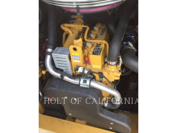Cat 246 HF, Skid Steer Loader, 673 hours, S/N: KC602088, 2022 - Image 7