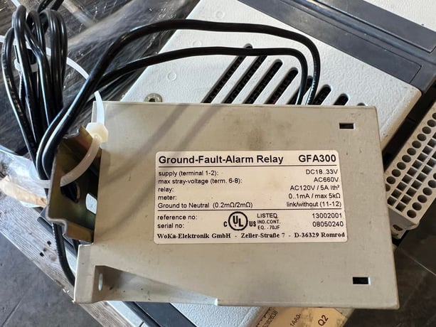 5000 Amps, Siemens, WLC3F350, motorized breaker with adjustable trip unit, with GFCI module, 2021 - Image 7
