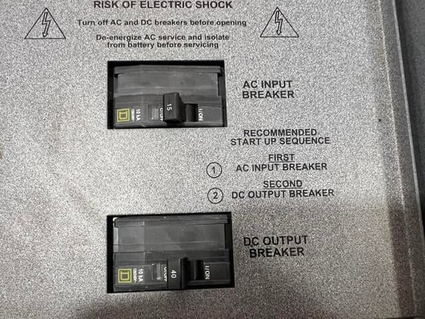 SENS #Q024025TL511A, automatic battery charger/, 25 amp max., 2008 - Image 6