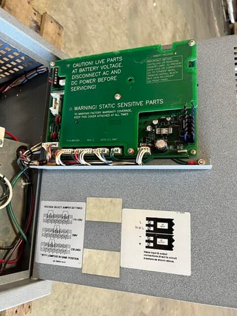 SENS #Q024025TL511A, automatic battery charger/, 25 amp max., 2008 - Image 8