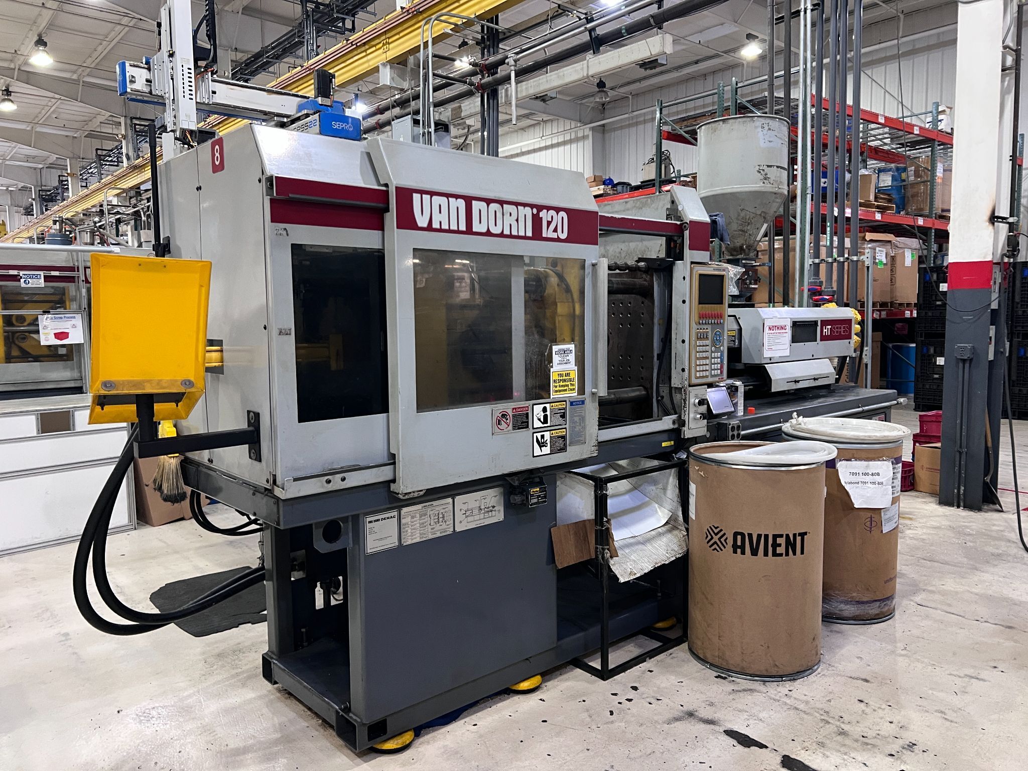 120 Ton, 8 oz., Van Dorn #120-HT-8F, horizontal injection molding machine, 17" x17" tie bar spacing, 19" DL - Image 1