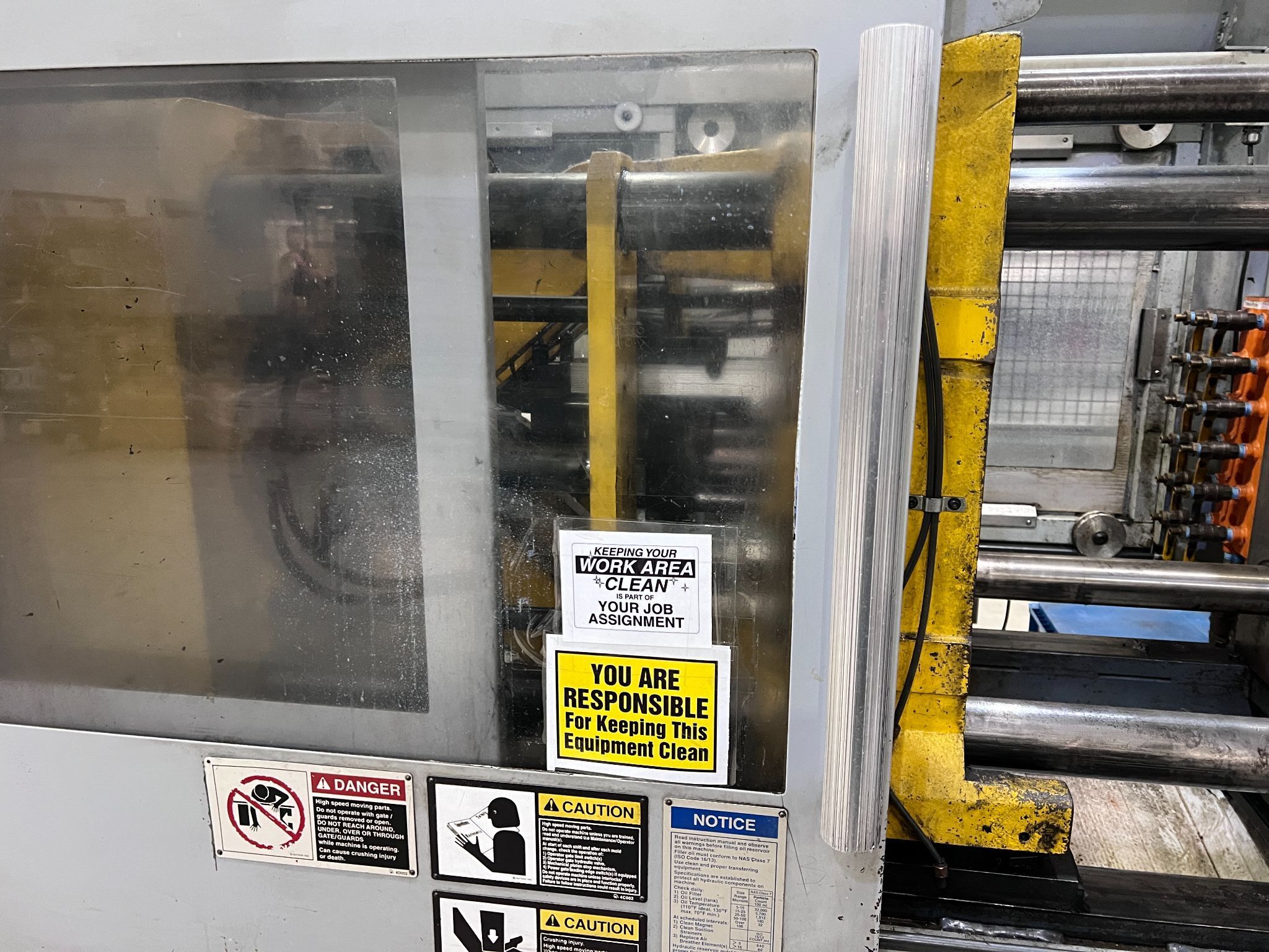 120 Ton, 8 oz., Van Dorn #120-HT-8F, horizontal injection molding machine, 17" x17" tie bar spacing, 19" DL - Image 6