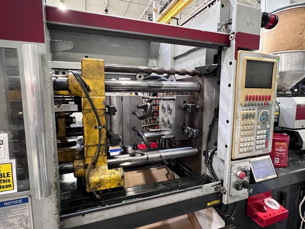 85 Ton, 5 oz., Van Dorn #85-HT-5F, horizontal injection molding machine, 13" x16" tie bar spacing, 22" DL, 15 - Image 5