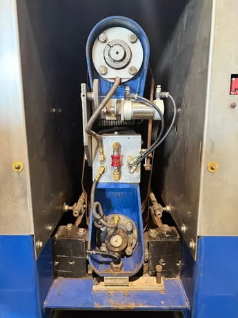 37" x 60" Timesavers #2111-13-0, wet sander, 15-30 FPM, 5" passline, 6" drum diameter, 2005 - Image 7