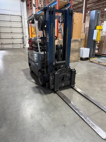 5000 lb. Mitsubishi #FGC25, Forklift, Propane Fuel, 48" Fork length, 187" Lift height, 83" Lowered Mast - Image 3