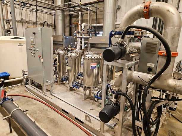 Corix #UV-200-2, Chlorine & UV Disinfection Water Treatment System, (2) 100 GPM Trains, 150 psig, 2011 - Image 3