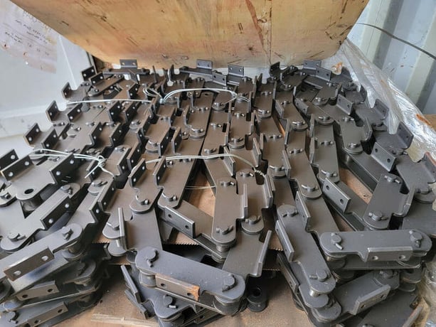 Connexus #CSX6165-LH, Chain w/A2 Attached Every Pitch, 160 mm, 45 meter long - Image 1
