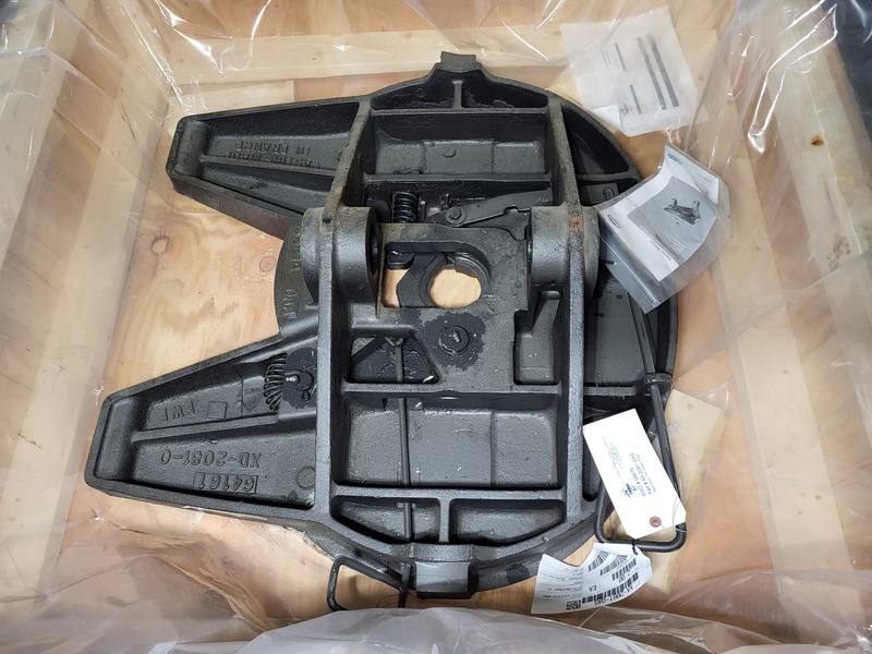 SAF-Holland #XA-2081-OAS, 5th Wheel Plate Assembly - Image 7
