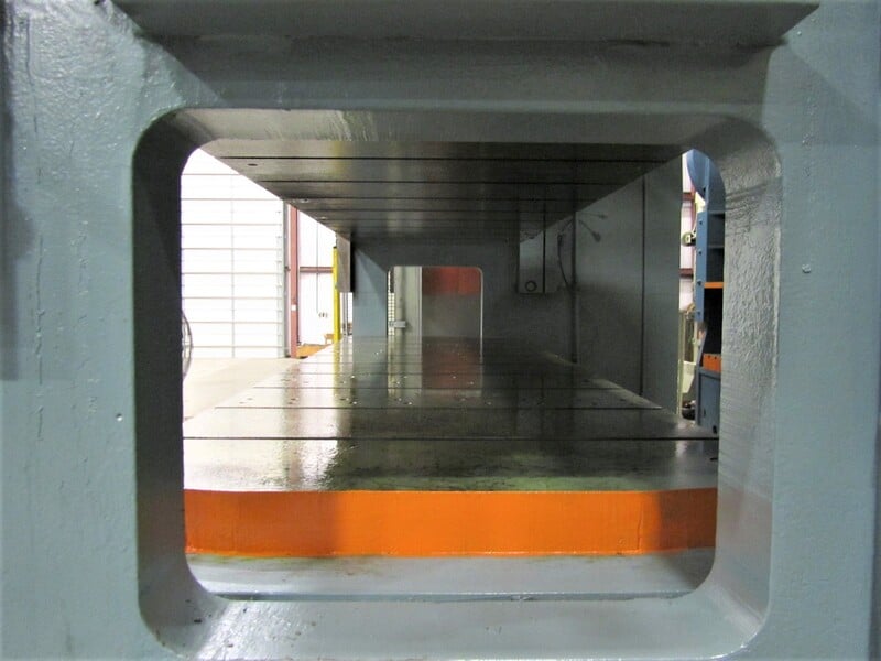 400 Ton, Chicago #SS400, straight side double crank, 8" stroke, 18" Shut Height, 120" x36" bed, 10-30 SPM - Image 8
