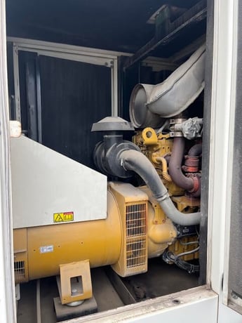 90 KW Caterpillar #APS100, Mobile Power Module, 121 HP, C4.4 Engine, Multi Voltage, sound attenuated - Image 4