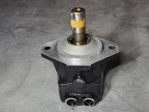 hitachi oil fan drive motor ya00005 - Image 10