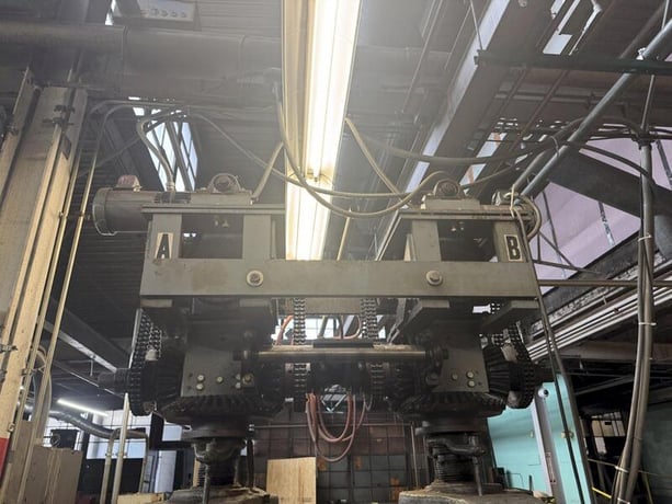 14" x 16" Bonding Systems International, 2-HI roll mill, 4" roll adj., 40" passline, 100 HP, forward / - Image 10