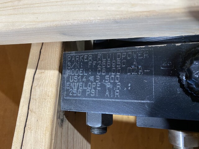 Parker, 08.00-D2AUS14-13.500, Pneumatic Air Cylinder, Series 2A, 250 PSI, new - Image 2