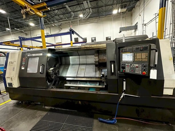 Hyundai Wia #L400LC, CNC lathe, 2-Axis, Fanuc 32i-A, 28.5" swing, 83.5" centers, 20" chuck, 6.5" bar, 2012 - Image 1
