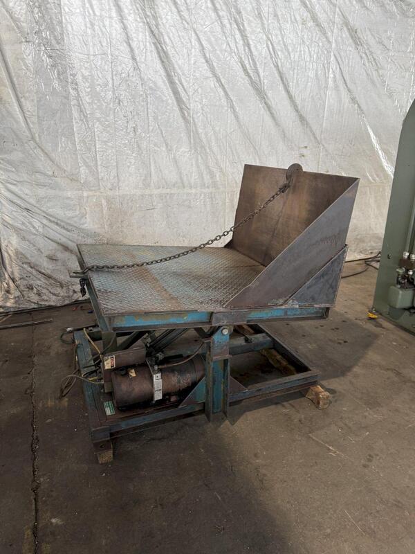 4000 lb. Hydraulic Tilt Table - Image 3