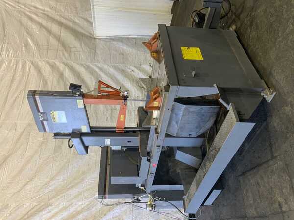 24" x 31" Hem #V140HM-60, vertical band saw, 20' x 1-1/2" x .50" blade, hydraulic head tilt, 10 HP, 2011 - Image 1