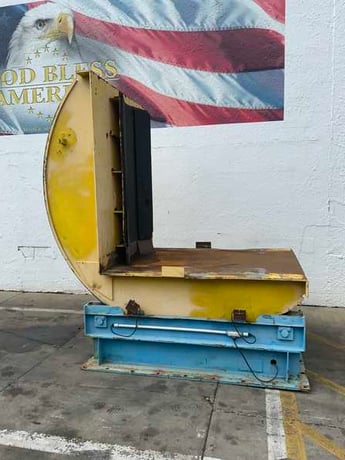 20000 lb. Caldwell, coil upender, V-blocks, heavy duty disc brake, travel limit switches, 2 HP - Image 2