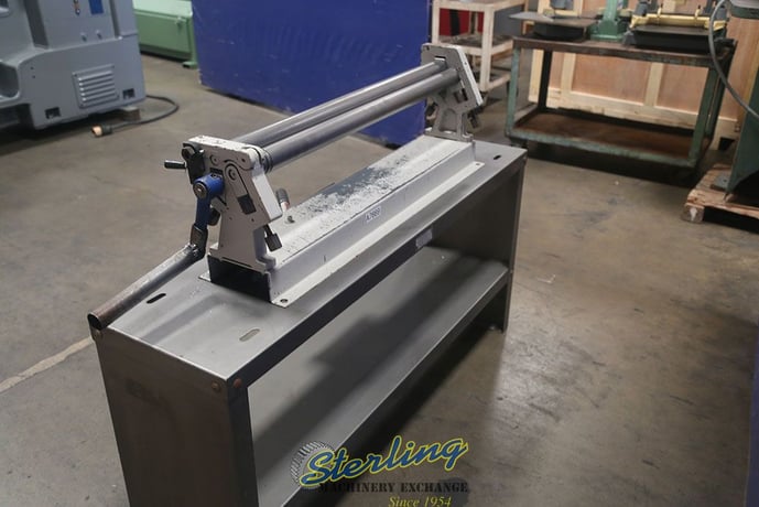 16 gauge x 3' Manual Hand Slip Roller, 2" roll diameter, 1" raduis - Image 10