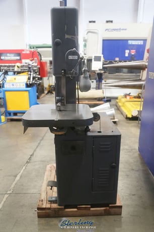 18" x 12" Grob #NS-18, vertical bandsaw, 24" x24"tbl., 1" x 148" blade, 18" wheel, blade welder, step pulley - Image 7