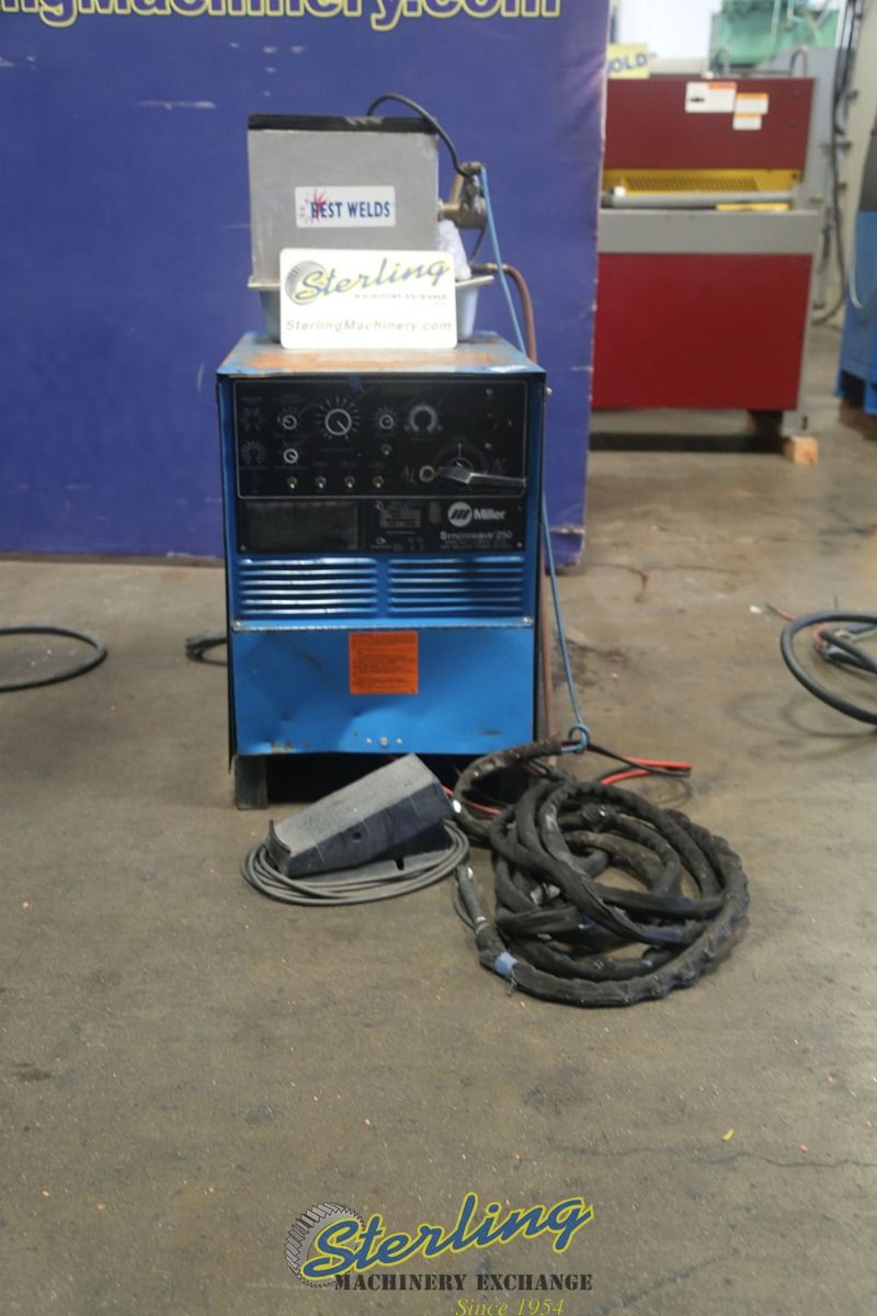 Miller #Syncrowave-250, AC/DC tig welder, 250 Amp., 21 KVA, power cord, tig torch, foot pedal - Image 3