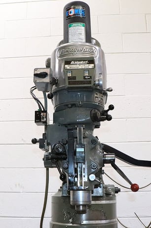 Bridgeport #Series-I, Bed & Knee Vertical Milling Machine, 9" x 48" table, 3 T-Slots, 36" X, 12" Y, 16" Knee - Image 6