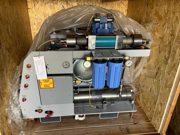 Flow #50IS, waterjet intensifier, 60000 psi, 50 HP, 2025 - Image 2