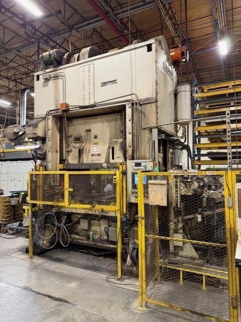 300 Ton, Minster #E2-300-72-54, straight side double crank press, 8" stroke, 27.5" Shut Height, 8" adj., 50 - Image 2