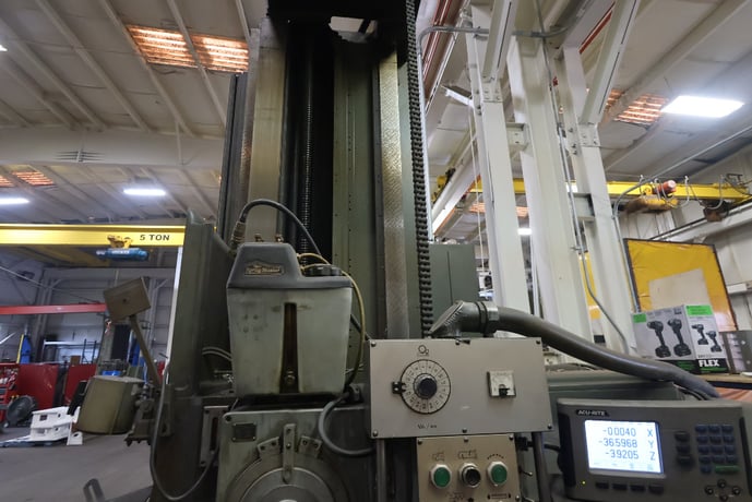 DeVlieg #4K-72 Jig Mill with 60" Vertical Travel - Image 2