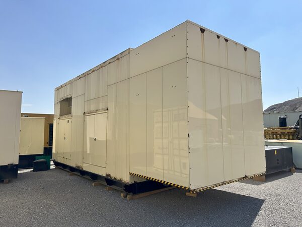 2000 KW Cummins #DQKAB, diesel generator set, 480 Volts, 2007 - Image 1