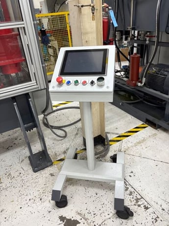 250 Ton, Beckwood #4P250F2828, 4-POST, heated platen press, 12" stroke, 12" DL, 28" x 28" heated platens, 2023 - Image 4