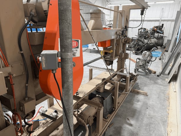 Edge Sweets #WHDS-54S, horizontal band saw - Image 3