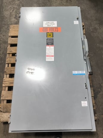 600 Amp. Square D, H366, Fusible Safety Disconnect Switch, 600VAC, 3PH, 3P, Type 1 - Image 3