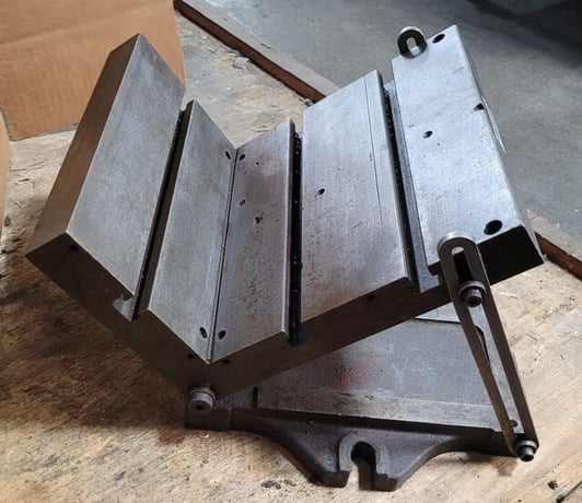 Bridgeport Tri-Sine Table Titled Angle Plate - Image 9