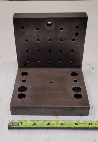 6" x 6" x 6" Right Angle Plate - Image 1