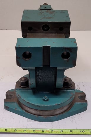 Vise w/ Swivel Base - 6" Wide - Image 8